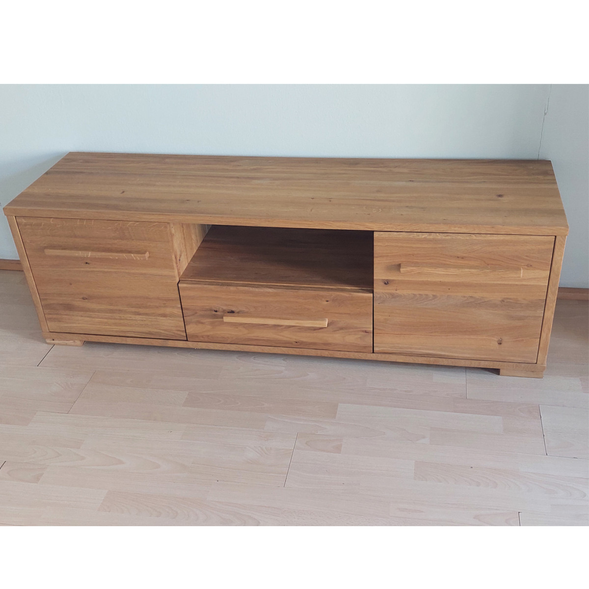 TV KOMODA